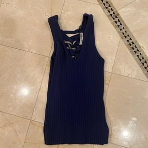 Fitted stretch top flattering